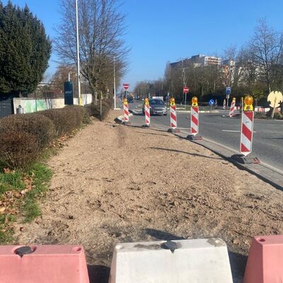 Bild vergr&ouml;&szlig;ern: Kreisel Rodgaustra&szlig;e / Offenbacher Stra&szlig;e
