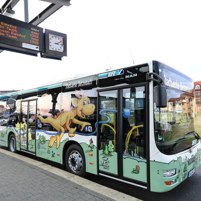 Bild vergrößern: Neue Busse kl-9